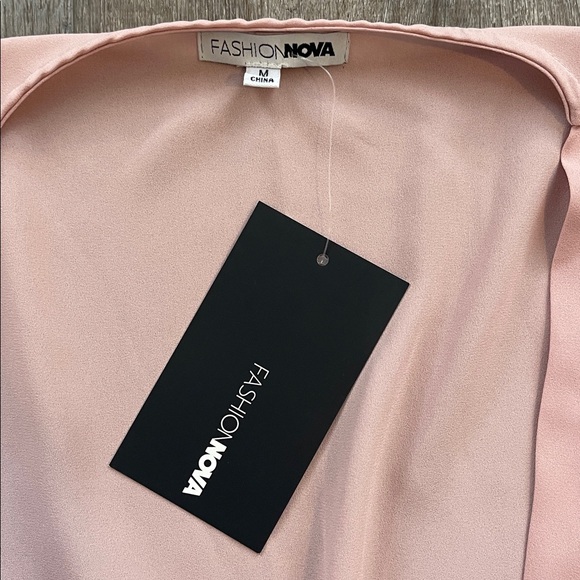 FASHIONNOVA BLOUSE - Picture 5 of 7